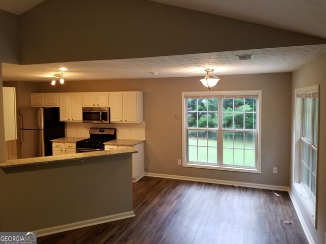 2720 Dacula Cove Circle, Dacula, GA 30019