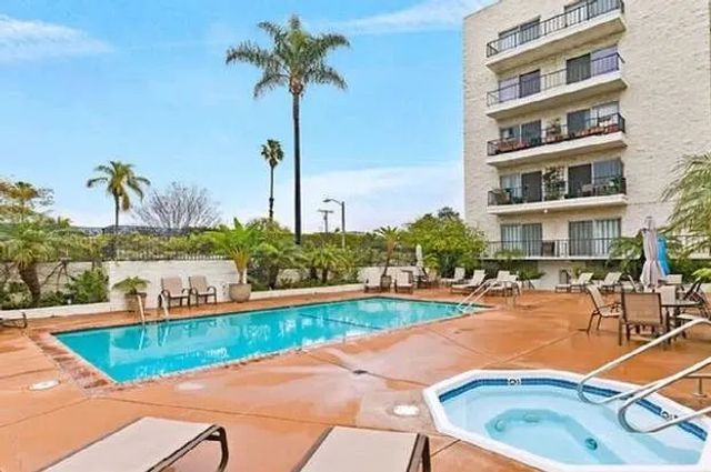 1115 S Elm Drive 301, Los Angeles, CA 90035