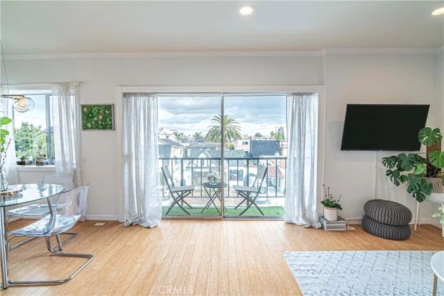 1115 S Elm Drive 301, Los Angeles, CA 90035