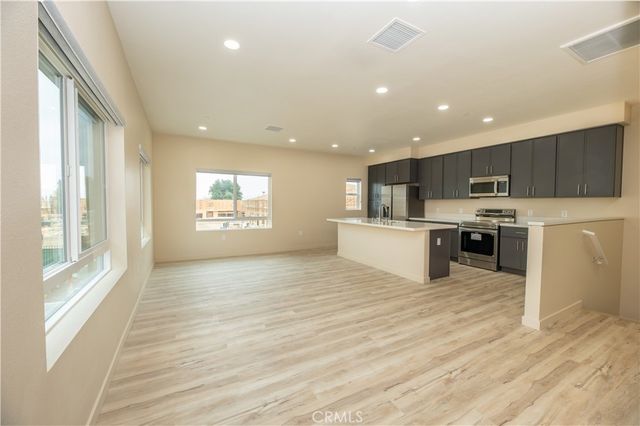 14407 Maraschino Avenue, Fontana, CA 92335