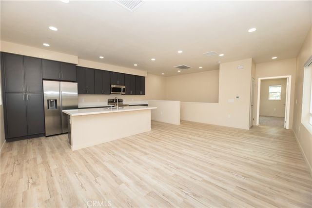 14407 Maraschino Avenue, Fontana, CA 92335