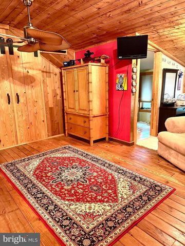 233 13TH ST, Hammonton, NJ 08037