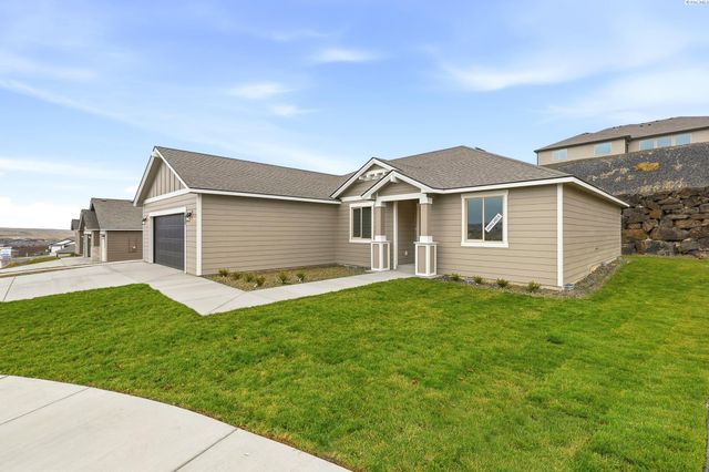 6520 W 29th Ct, Kennewick, WA 99338