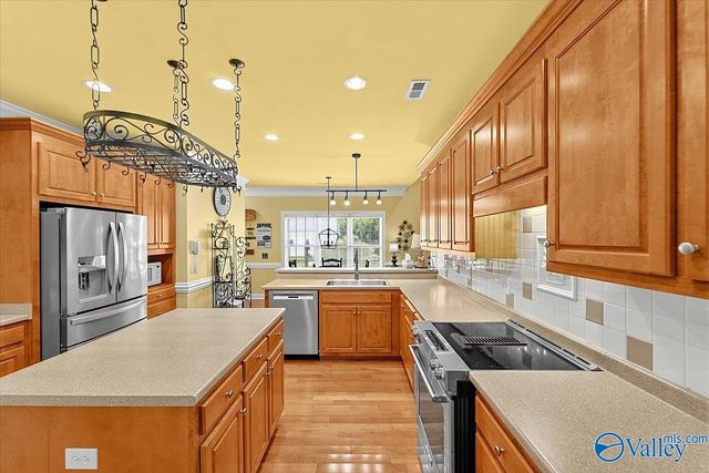 101 Quail Run Court, Meridianville, AL 35759