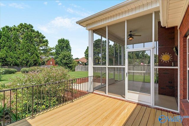 101 Quail Run Court, Meridianville, AL 35759