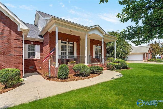 101 Quail Run Court, Meridianville, AL 35759