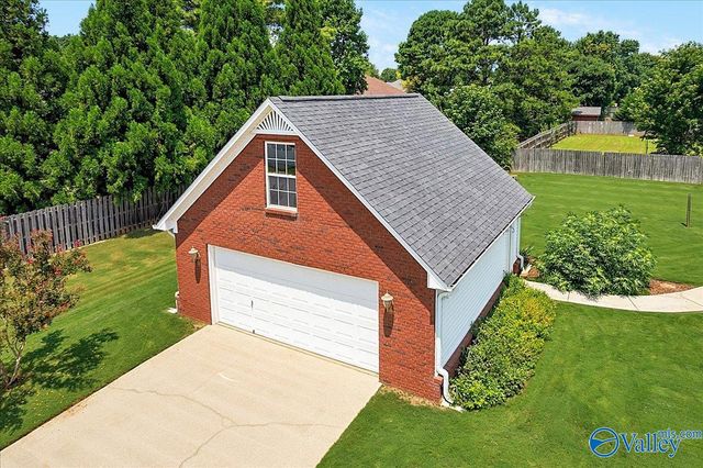 101 Quail Run Court, Meridianville, AL 35759