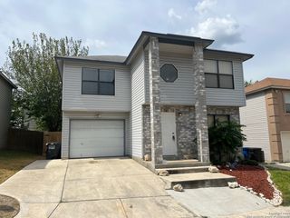15 McLennan Oak, San Antonio, TX 78240