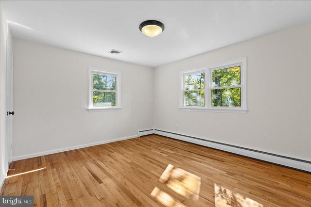 72 MASON DR, Princeton, NJ 08540