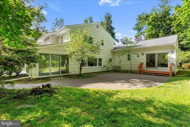 72 MASON DR, Princeton, NJ 08540