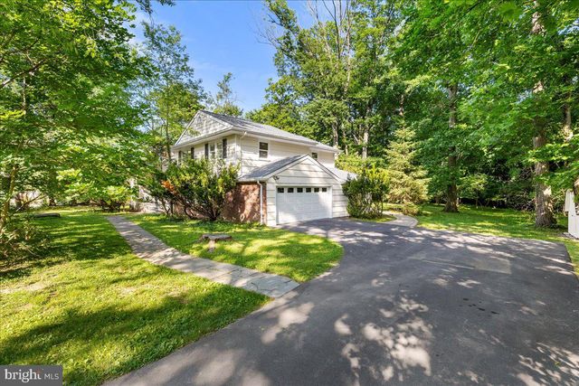 72 MASON DR, Princeton, NJ 08540