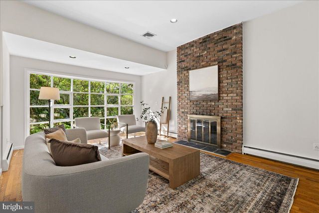 72 MASON DR, Princeton, NJ 08540