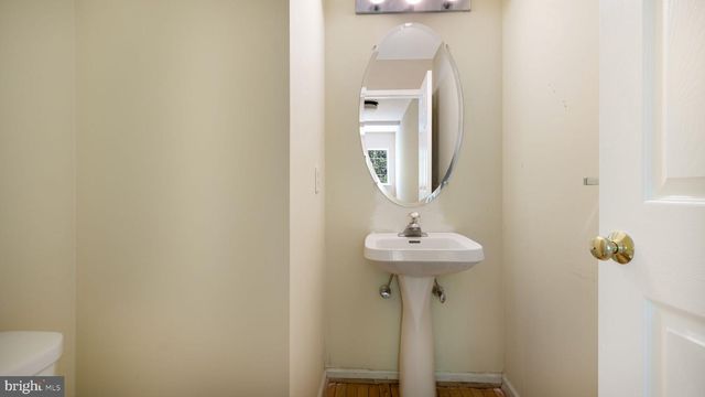 137 WEYBRIDGE DR, Malvern, PA 19355