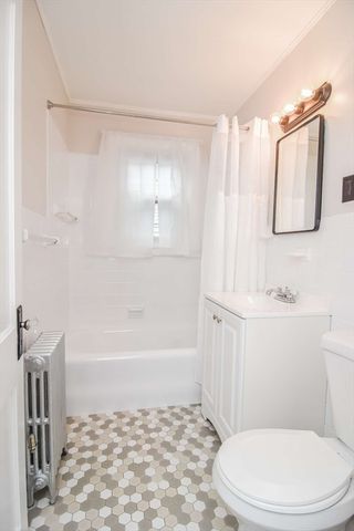 53-55 N Gate Park, Newton, MA 02465