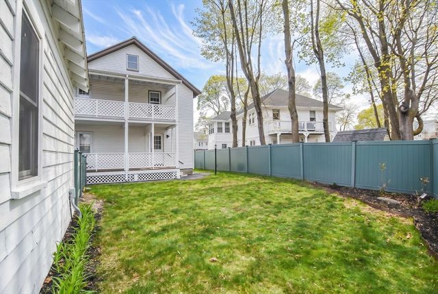 53-55 N Gate Park, Newton, MA 02465