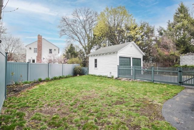 53-55 N Gate Park, Newton, MA 02465