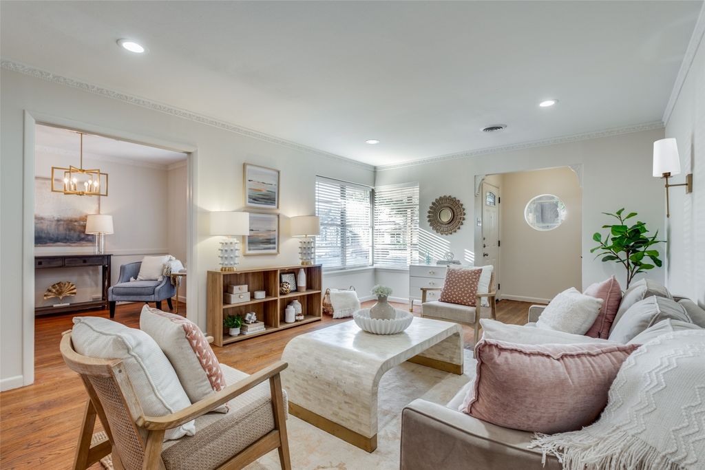 5458 Anita Street, Dallas, TX 75206