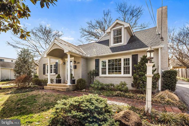 220 S VALLEY FORGE RD, Devon, PA 19333