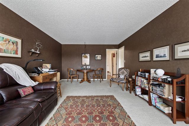 2131 1st Avenue SE 310, Cedar Rapids, IA 52402