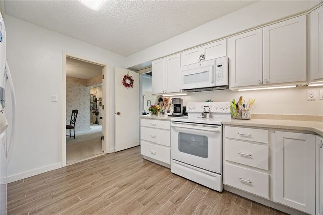 2131 1st Avenue SE 310, Cedar Rapids, IA 52402