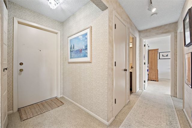 2131 1st Avenue SE 310, Cedar Rapids, IA 52402