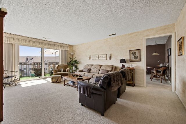 2131 1st Avenue SE 310, Cedar Rapids, IA 52402