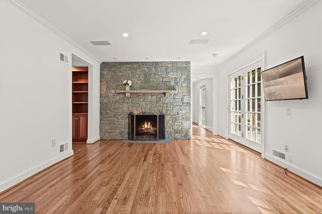 4810 ROCKWOOD PKWY NW, Washington, DC 20016