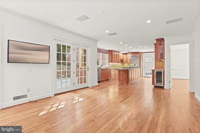4810 ROCKWOOD PKWY NW, Washington, DC 20016