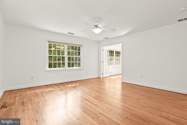 4810 ROCKWOOD PKWY NW, Washington, DC 20016