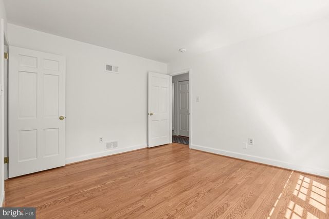 4810 ROCKWOOD PKWY NW, Washington, DC 20016