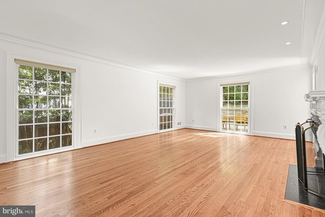 4810 ROCKWOOD PKWY NW, Washington, DC 20016
