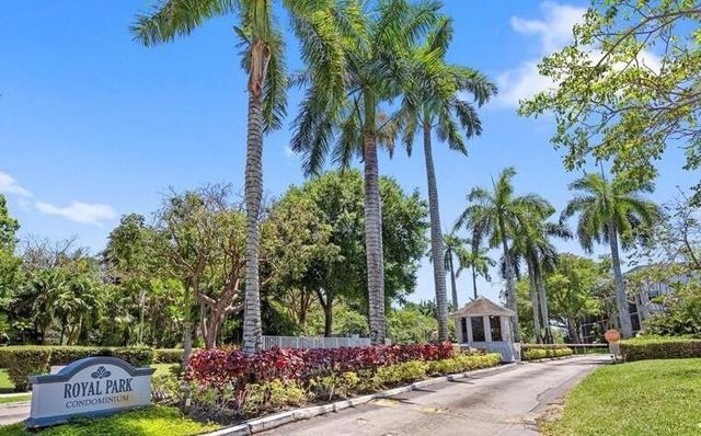 105 Royal Park Drive 3a, Oakland Park, FL 33309
