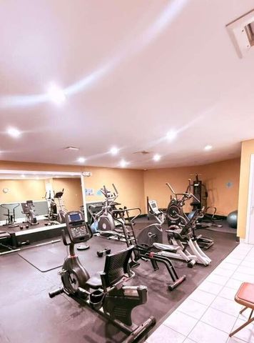 105 Royal Park Drive 3a, Oakland Park, FL 33309