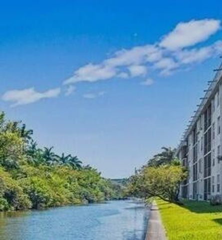 105 Royal Park Drive 3a, Oakland Park, FL 33309