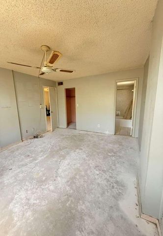 105 Royal Park Drive 3a, Oakland Park, FL 33309