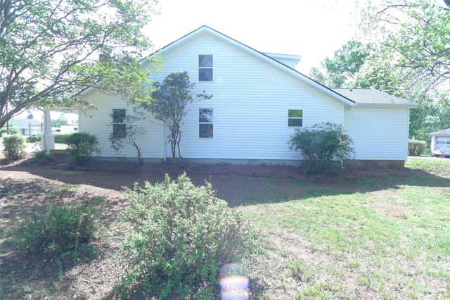 2546 US 601 Highway S, Mocksville, NC 27028