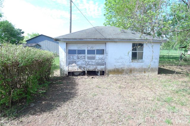 2546 US 601 Highway S, Mocksville, NC 27028