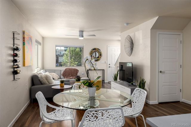 68 Avocet Court, Longmont, CO 80501