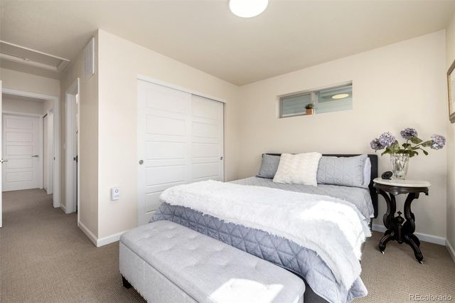 68 Avocet Court, Longmont, CO 80501