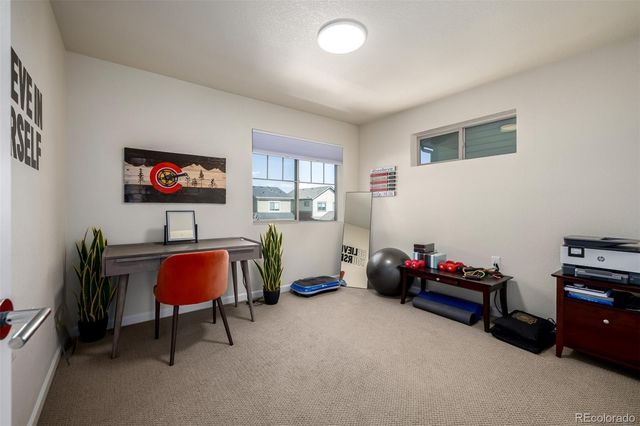 68 Avocet Court, Longmont, CO 80501