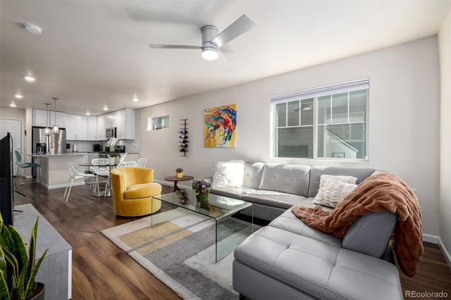 68 Avocet Court, Longmont, CO 80501