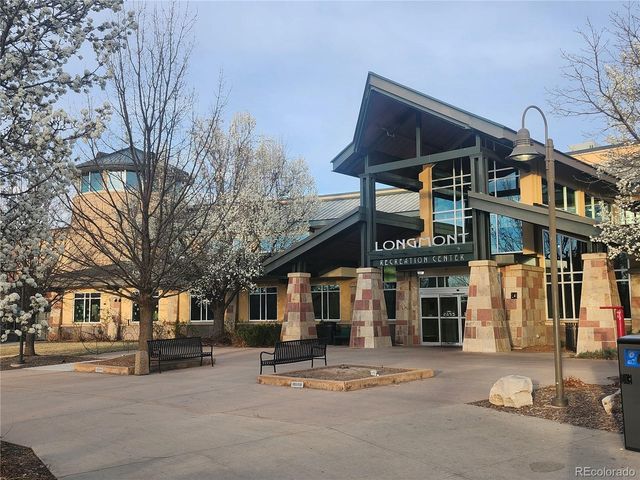 68 Avocet Court, Longmont, CO 80501