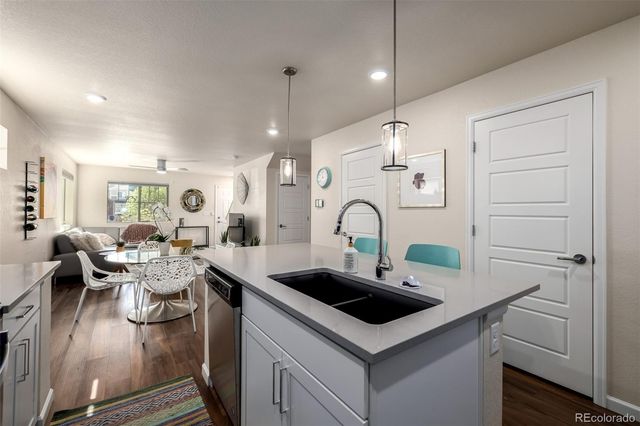 68 Avocet Court, Longmont, CO 80501