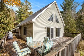 11241 Somers Lane, Honor, MI 49640