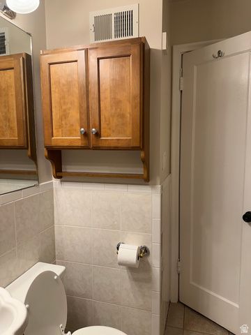 571 E BEN LOMOND AVE, South Ogden, UT 84403