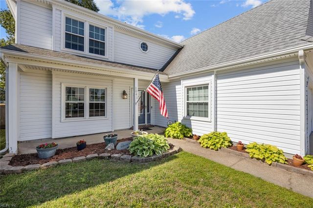 1041 Rolling Point CT, Virginia Beach, VA 23456