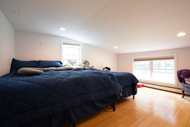 16 Richard Ave, Sudbury, MA 01776