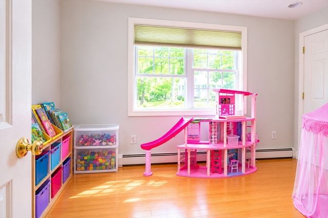 16 Richard Ave, Sudbury, MA 01776