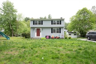 16 Richard Ave, Sudbury, MA 01776