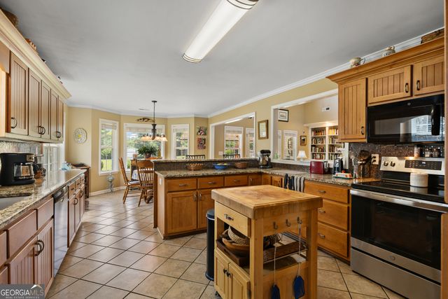1 Ferry Crossing Drive SE, Rome, GA 30161